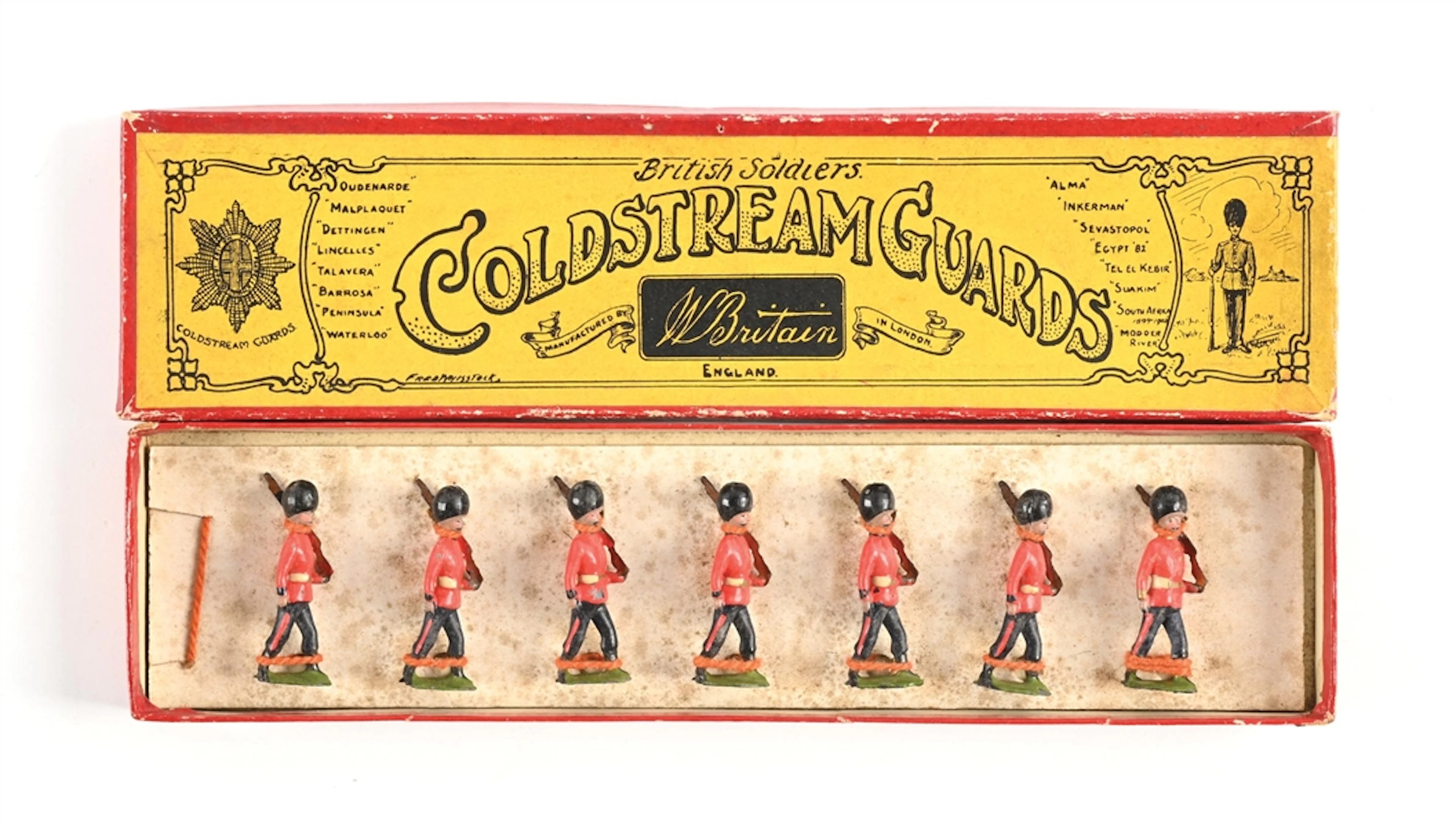 W. BRITAIN THE COLDSTREAM GUARDS TOY SOLDIERS SET NO. 16B IN BOX