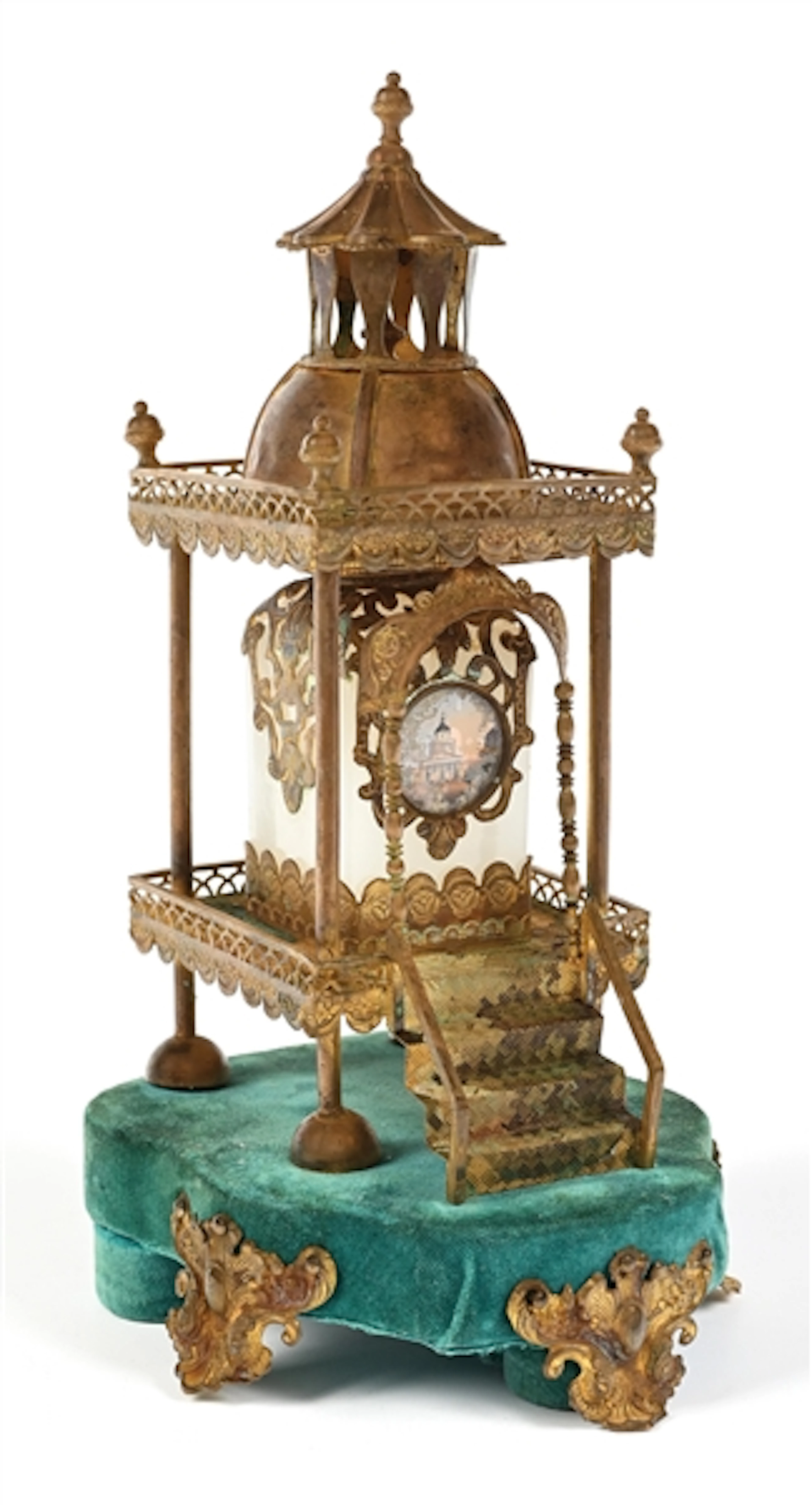 VICTORIAN STYLE PERFUME CADDY WITH ARCHITECTURAL DESIGN AND GREEN BASE