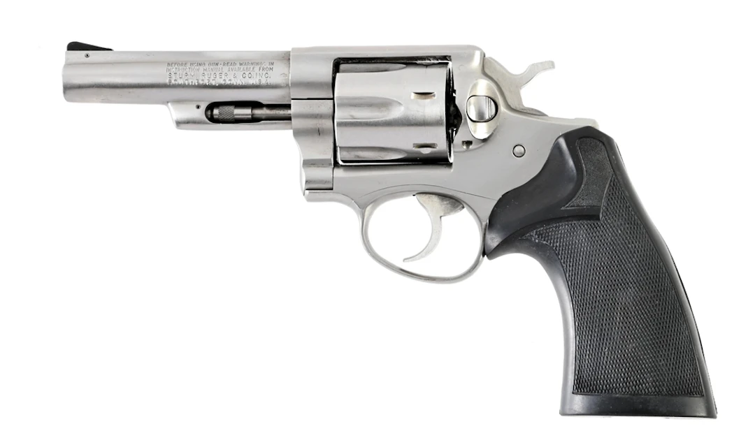 (M) RUGER POLICE SERVICE SIX DOUBLE ACTION REVOLVER.