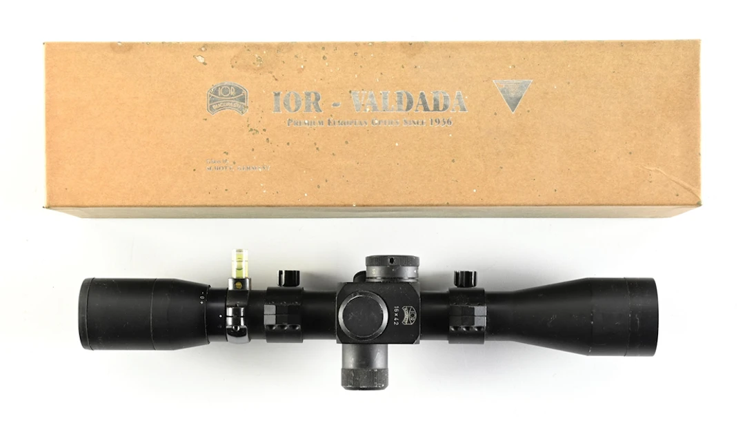IOR VALDADA 16X42MM SCOPE WITH BOX.