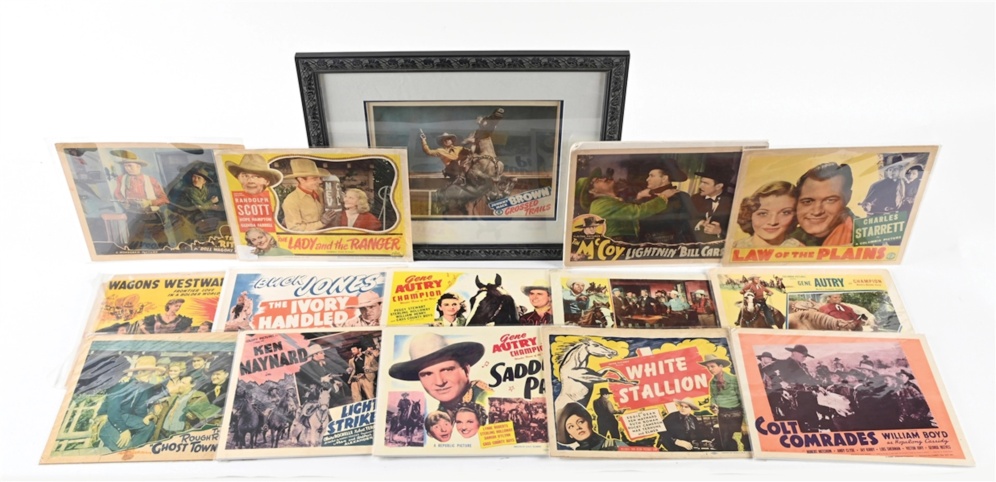 LOT OF 22: VARIOUS VINTAGE WESTERN MOVIE LOBBY CARDS