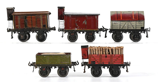 LOT OF 5: GERMAN BING GAUGE 1 TINPLATE ASSORTED FREIGHT CARS