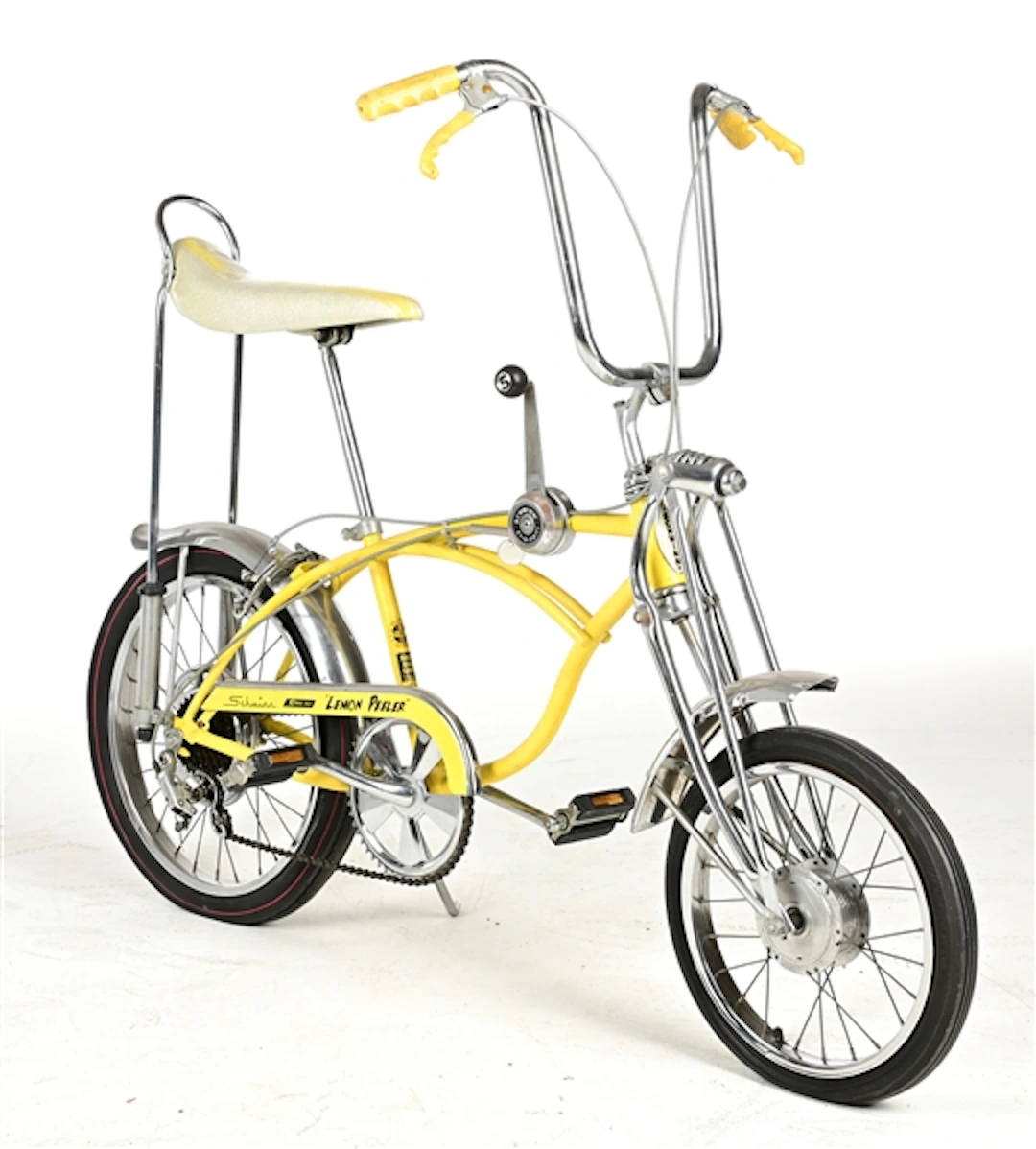 SCHWINN "LEMON PEELER" STING-RAY BICYCLE SERIAL NO. GG043209