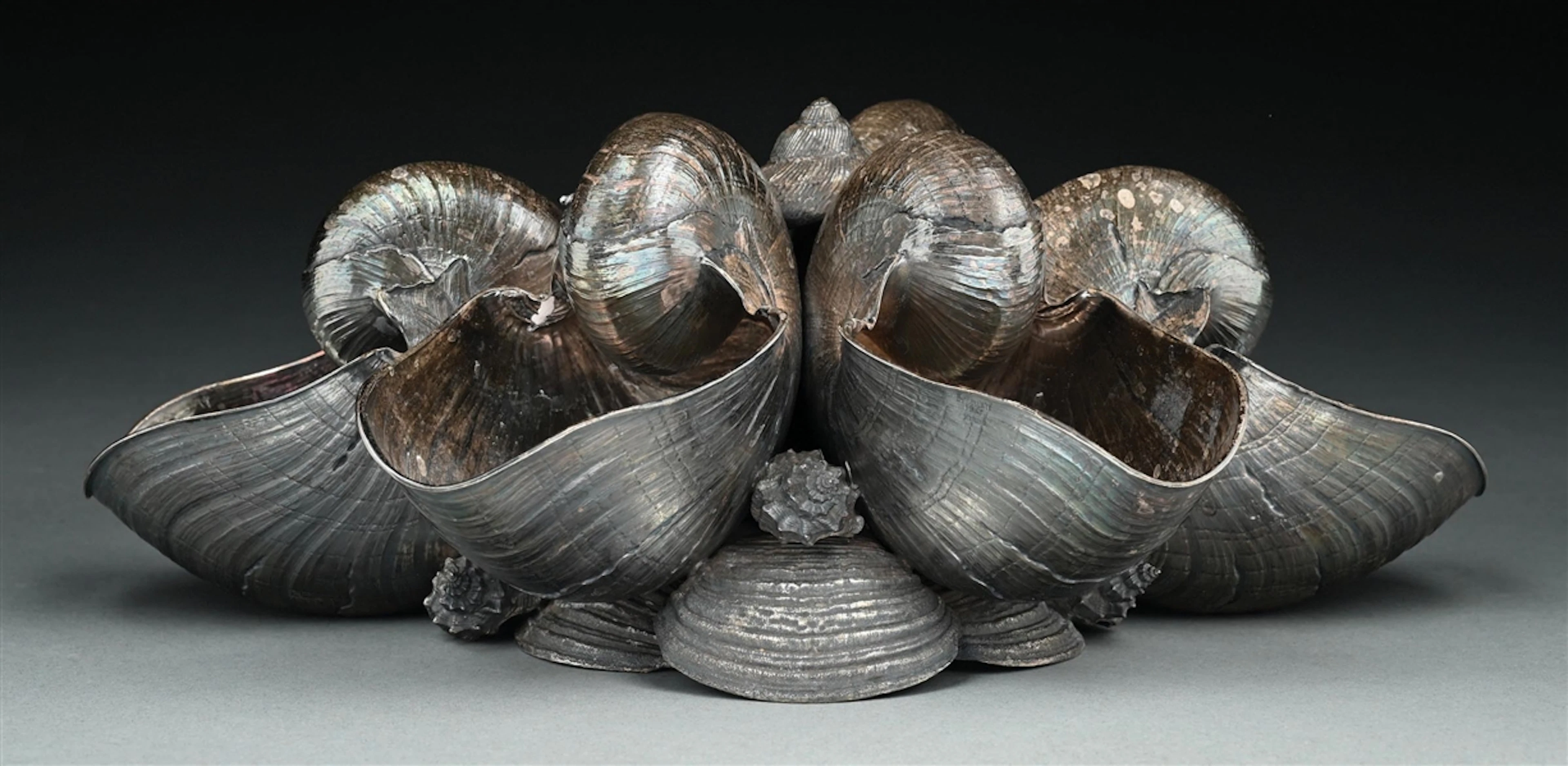 A BUCCELLATI STERLING FIGURAL CENTERPIECE