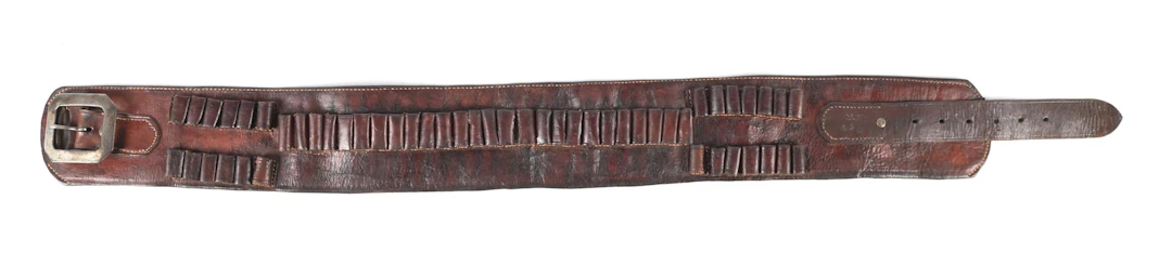 SCARCE ANTIQUE LEATHER RIFLE / REVOLVER CARTRIDGE MONEY BELT.