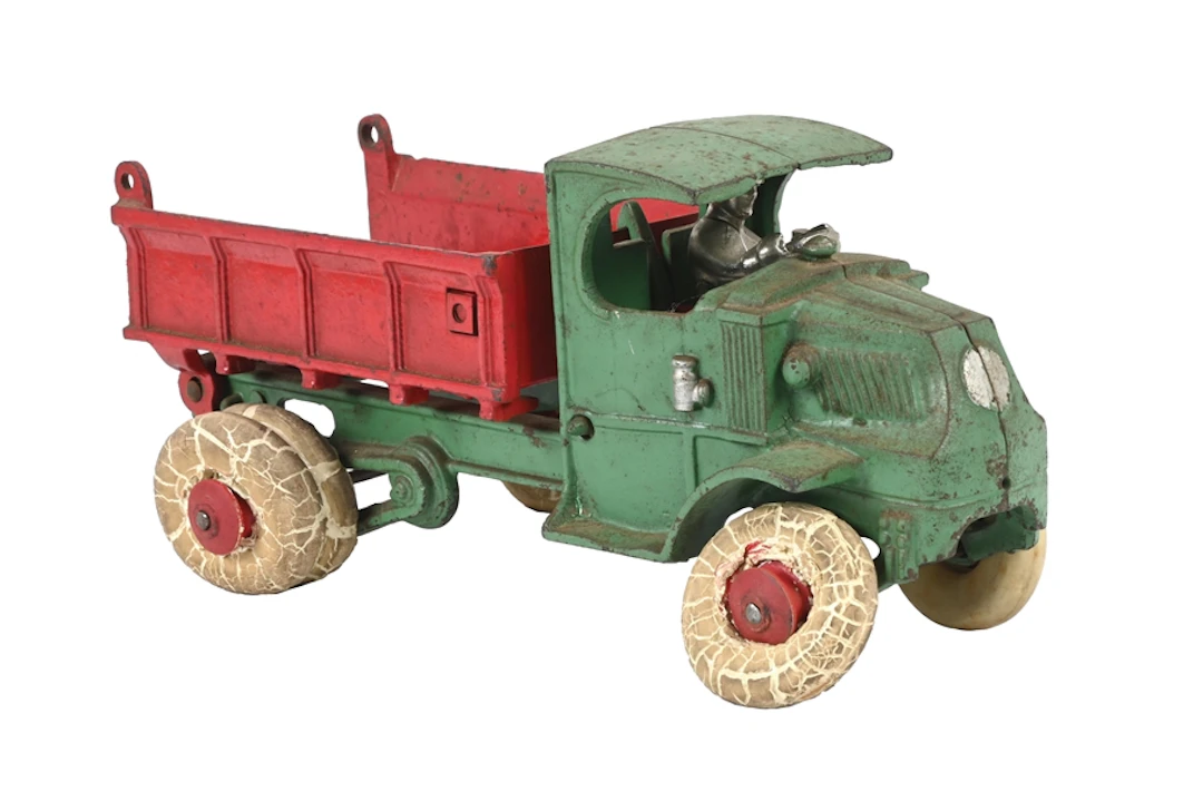 HUBLEY MFG. CO. CAST IRON GREEN & RED C MACK DUMP TRUCK