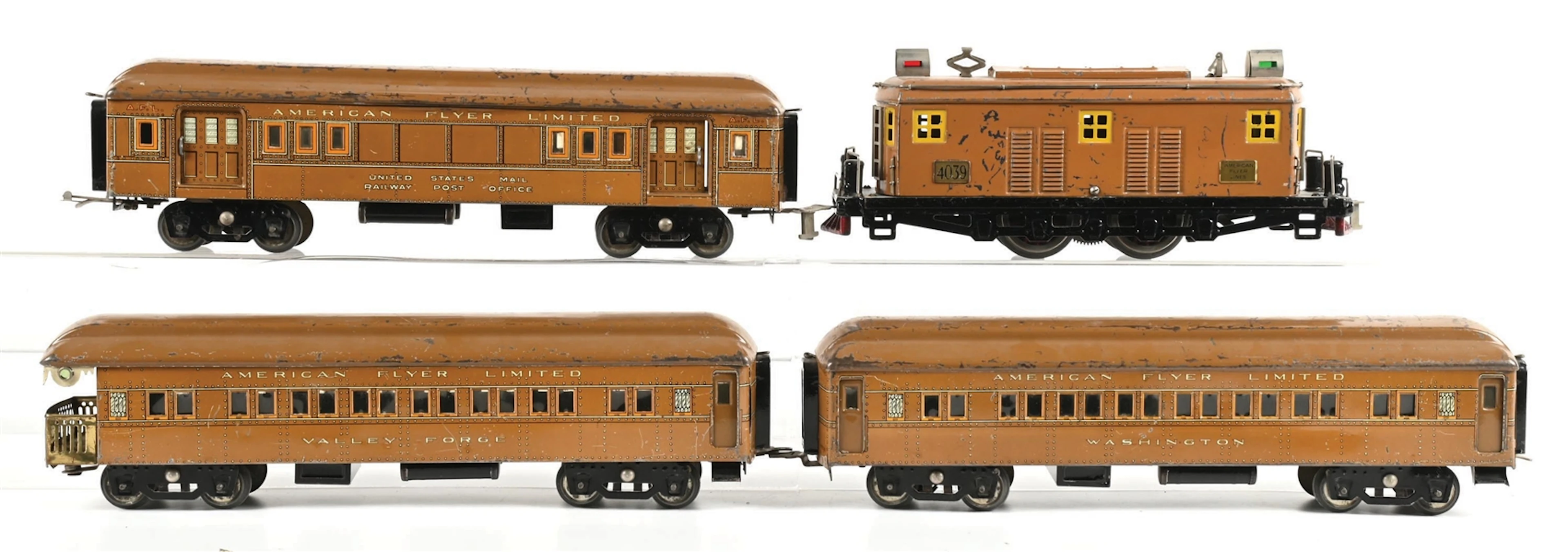 LOT OF 4: AMERICAN FLYER LINES ENGINE 4039 WITH U.S. MAIL CARS