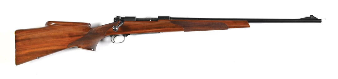 (C) CUSTOM PRE 1964 WINCHESTER FEATHER WEIGHT MODEL 70 BOLT ACTION