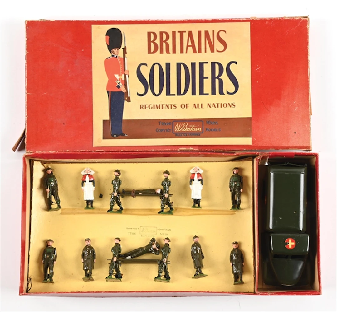 W. BRITAINS ROYAL ARMY MEDICAL CORPS