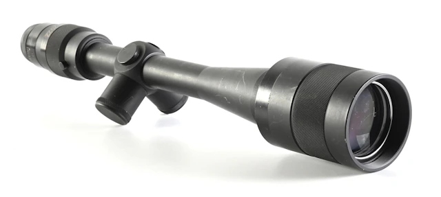 U.S. OPTICS SN-2 3.8-22X SCOPE.