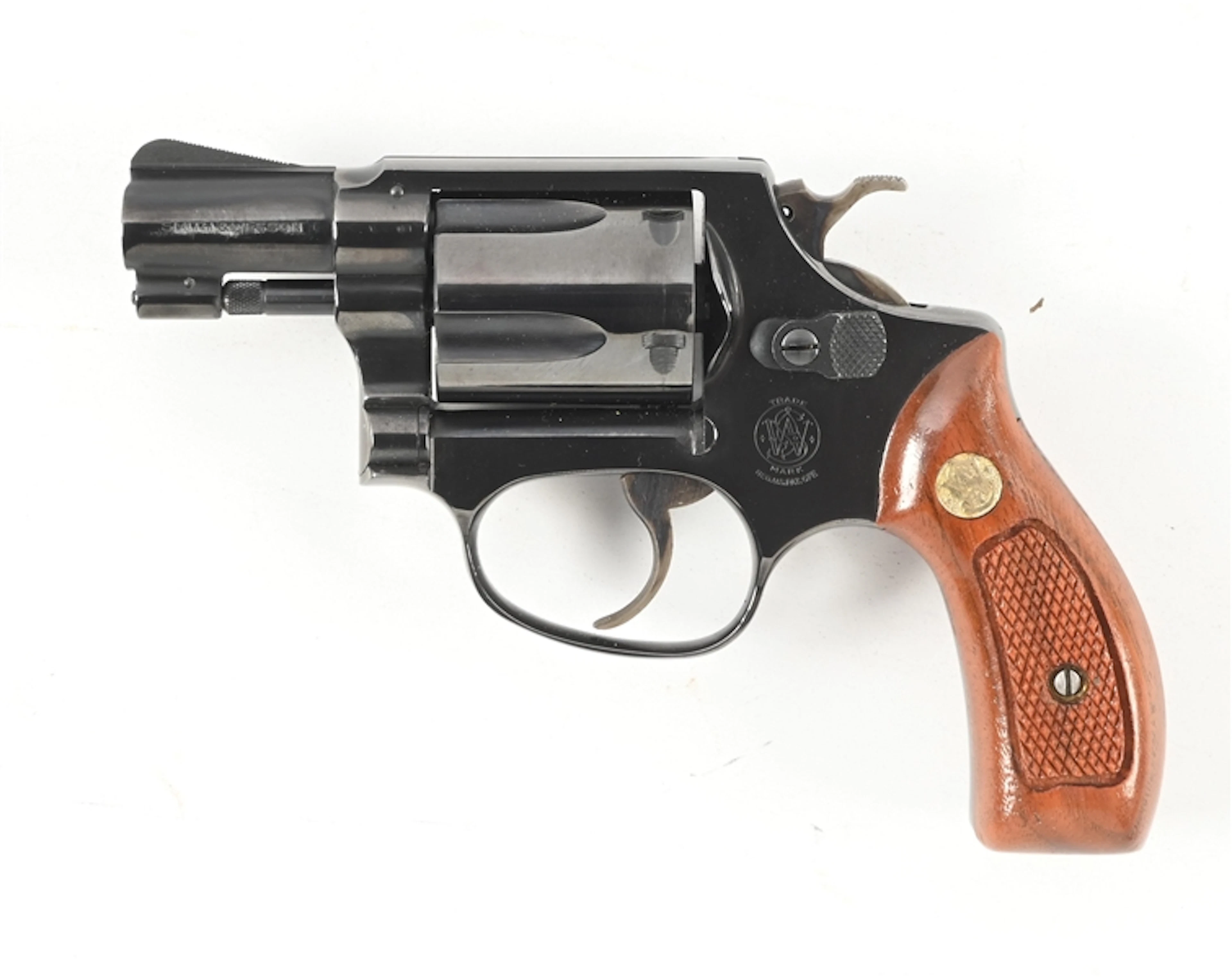 (M) SMITH & WESSON MODEL 36 DOUBLE ACTION REVOLVER.