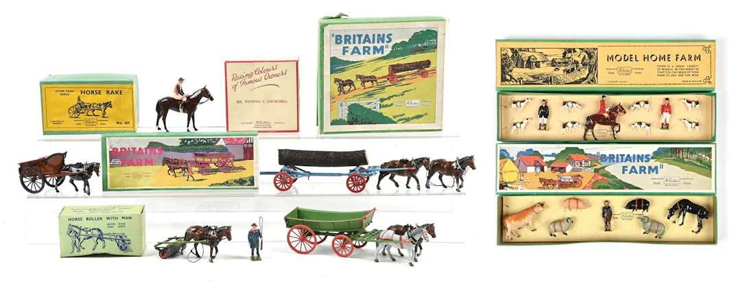 LOT OF 7: W. BRITAINS MODEL FARM ASSORTMENT