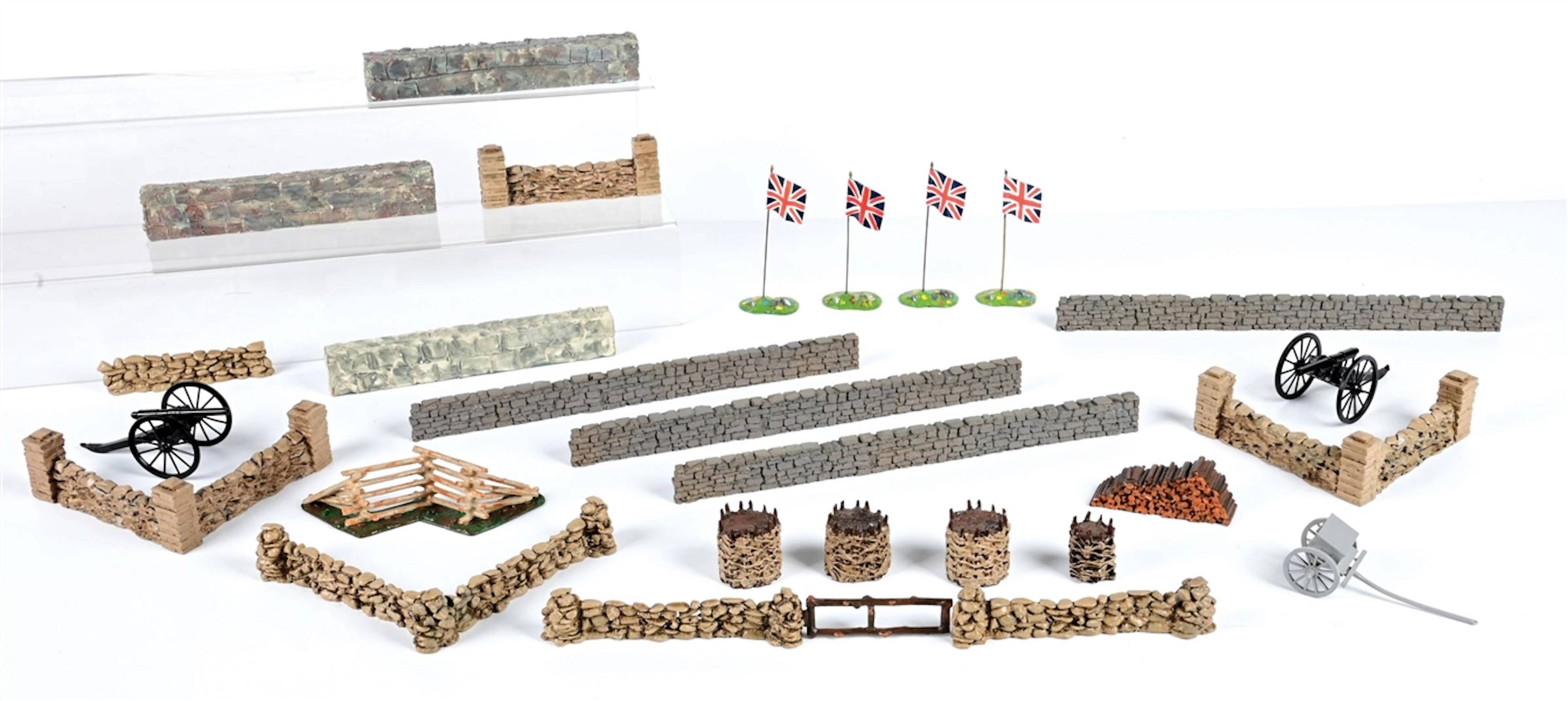 DIORAMA SCENIC PIECES