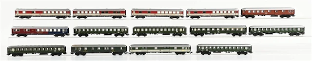 LOT OF 14: MARKLIN HO-GA. ASSORTED PASSENGER CARS