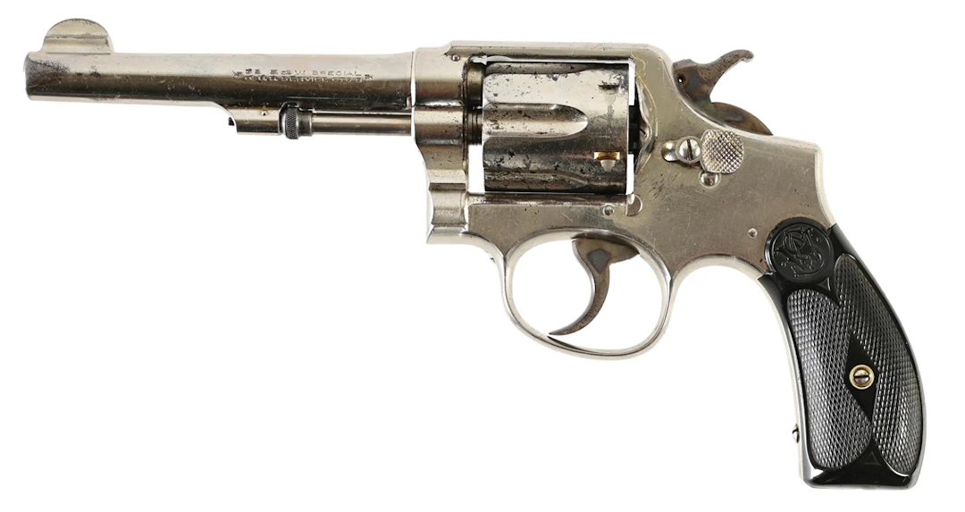 (C) SMITH & WESSON MODEL 1905 1ST CHANGE DOUBLE ACTION REVOLVER.
