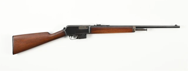 (C) FIRST YEAR WINCHESTER MODEL 1905 .35SL SEMI-AUTOMATIC RIFLE.