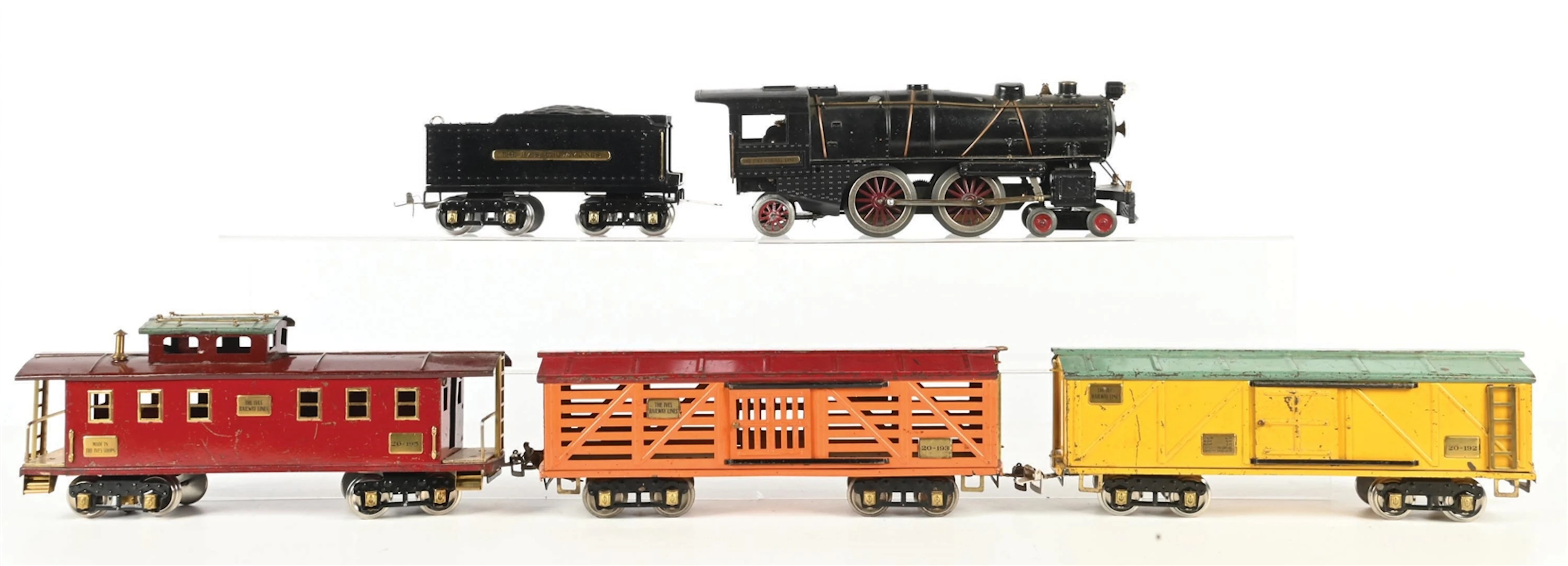 PRE-WAR IVES STANDARD GA. NO. 1134 STEAM LOCOMOTIVE & TENDER W/ 3 FREIGHT CARS