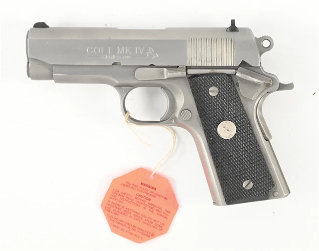 (M) COLT OFFICER'S ACP SEMI-AUTOMATIC PISTOL.