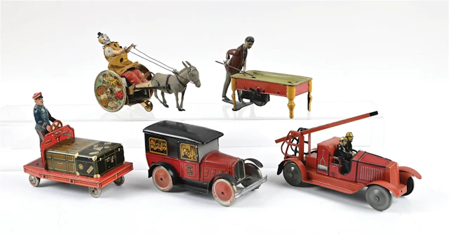 LOT OF 5: VARIOUS ANTIQUE FRENCH AND GERMAN MADE TIN LITHO TOYS