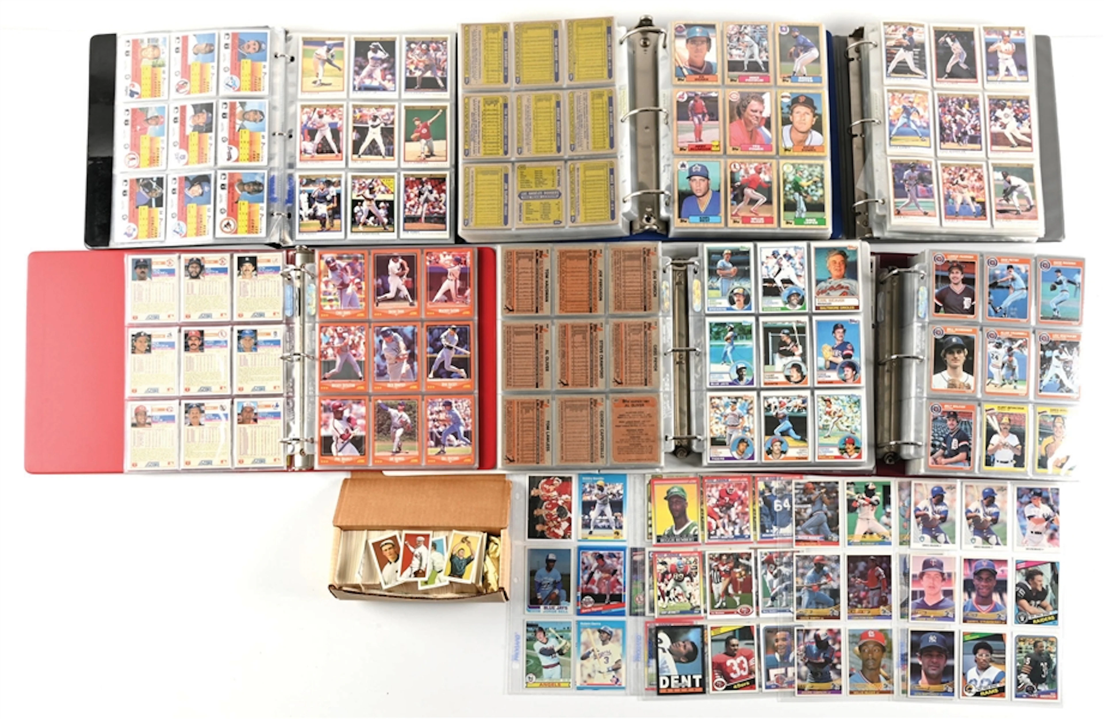 LARGE LOT OF 6 BINDERS AND VARIOUS BASEBALL CARDS
