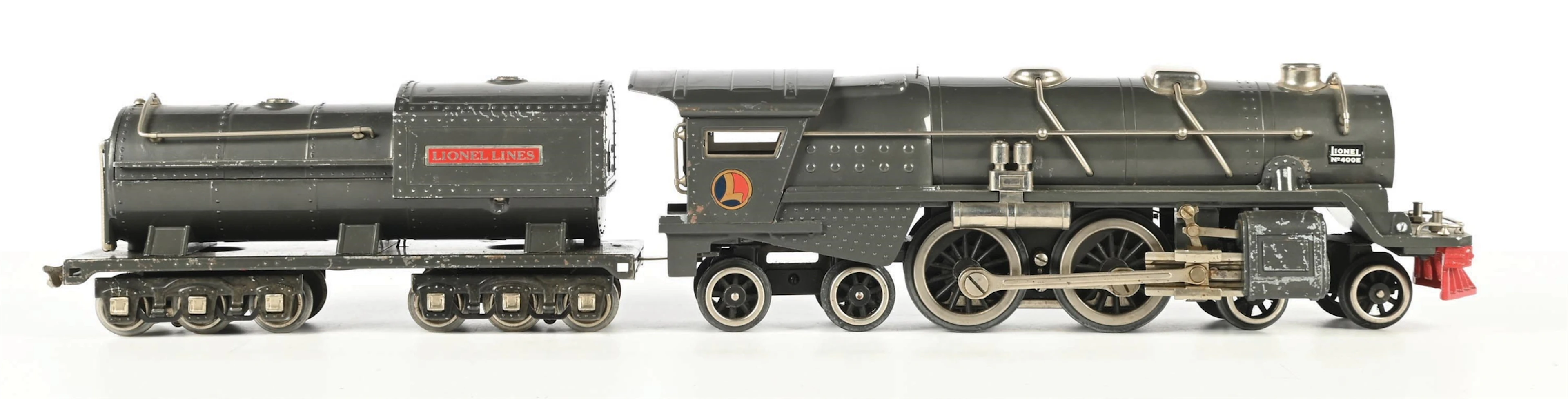 LIONEL PREWAR STANDARD GAUGE NO. 400E STEAM LOCOMOTIVE AND TENDER