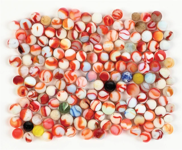 LARGE LOT OF MACHINE-MADE MARBLES