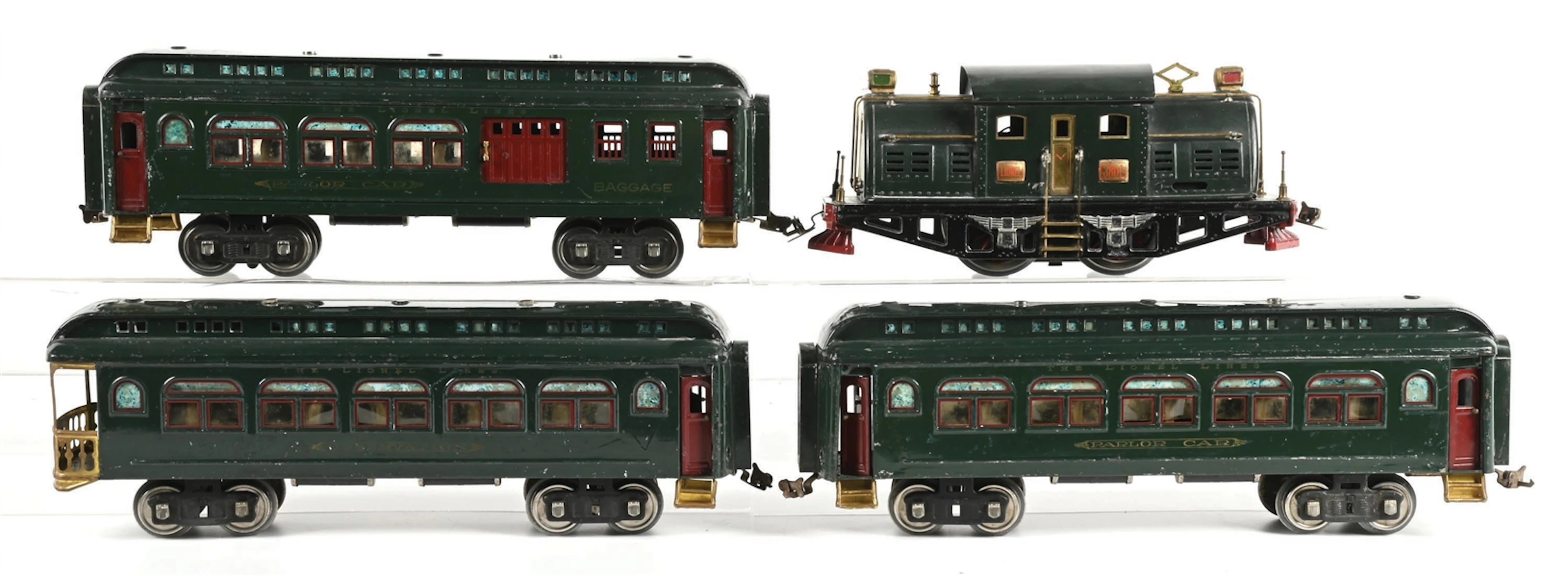 LOT OF 4: DARK GREEN LIONEL LOCO 380E WITH PARLOR AND OBSERVATION CARS
