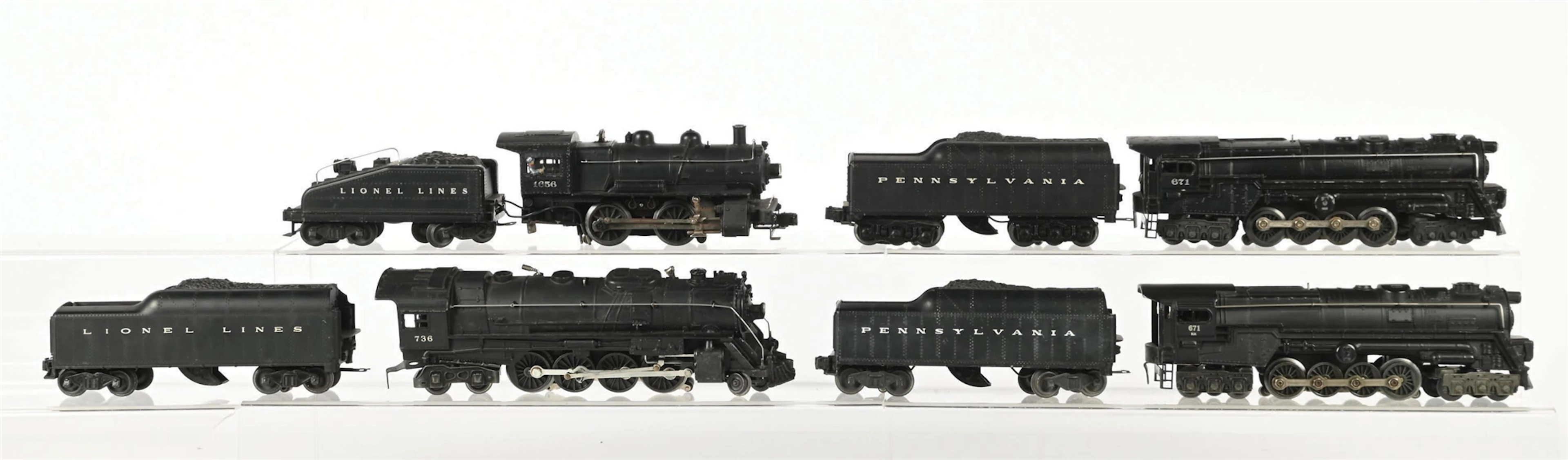 LOT OF 4: LIONEL POSTWAR O. GAUGE STEAM LOCOMOTIVES AND TENDERS