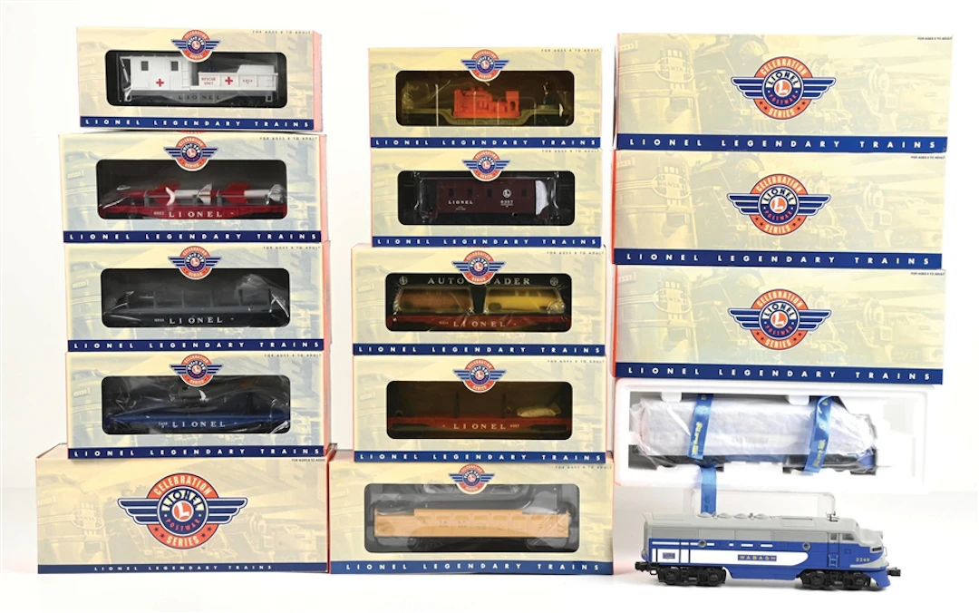 LOT OF 4: LIONEL WABASH FREIGHT SET AND MISSILE LAUNCHER SET