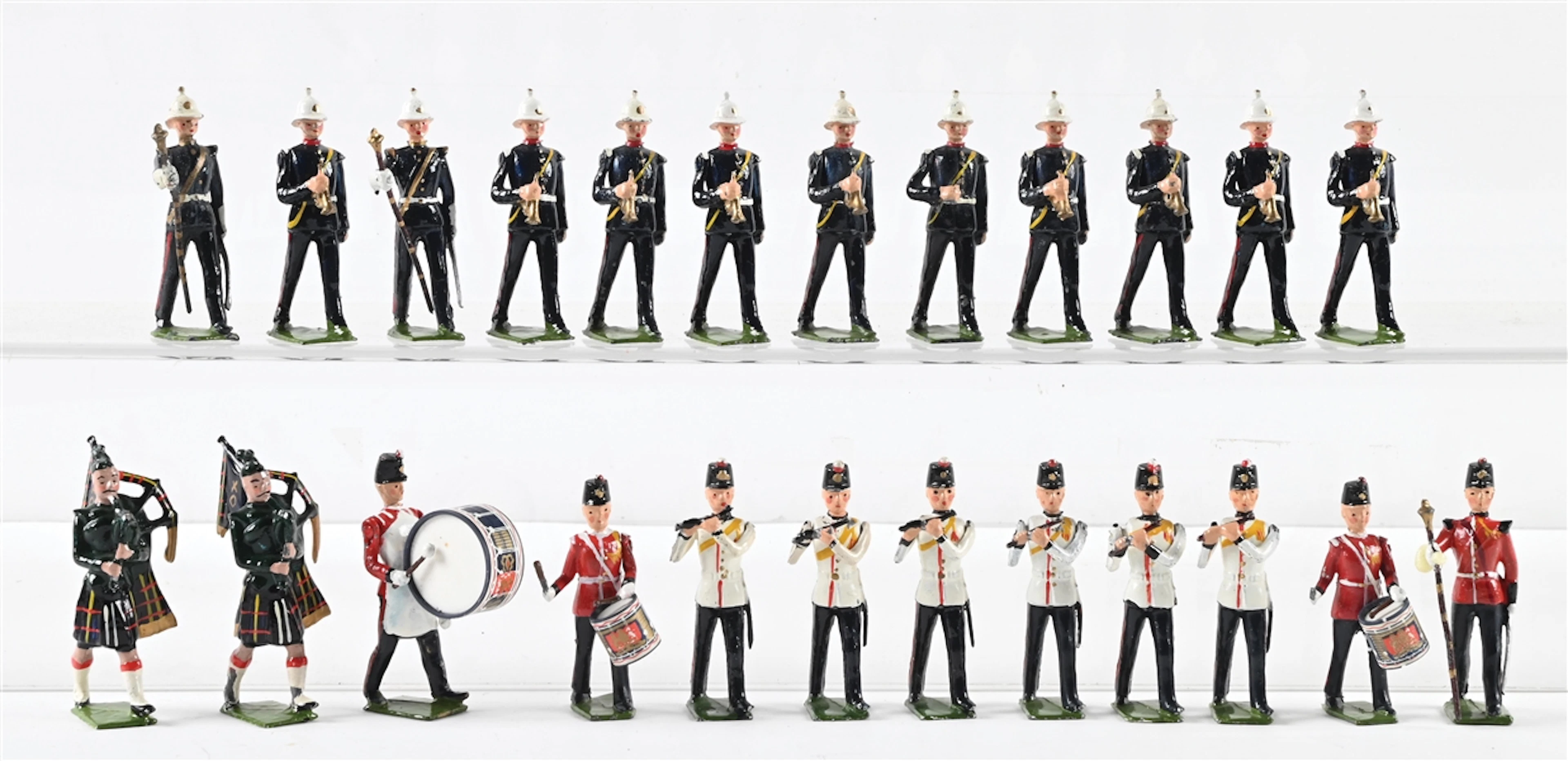 W. BRITAINS ROYAL MARINES BAND LOOSE 24-PIECE ASSORTMENT