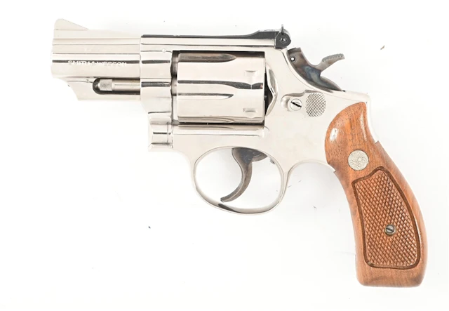 (M) SMITH & WESSON 19-3 DOUBLE ACTION REVOLVER.