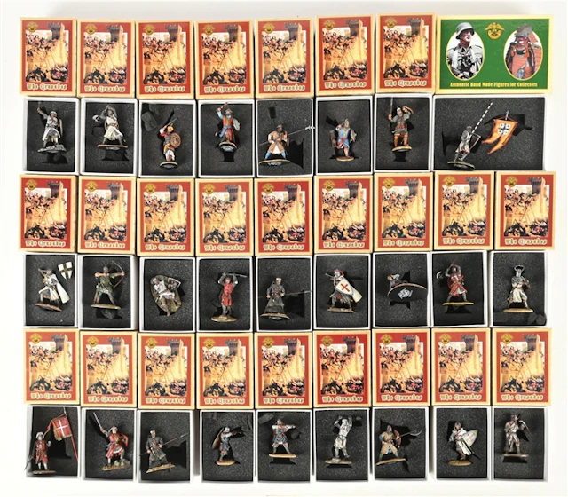 LOT OF 26: FIRST LEGION CRUSADERS IN BOXES