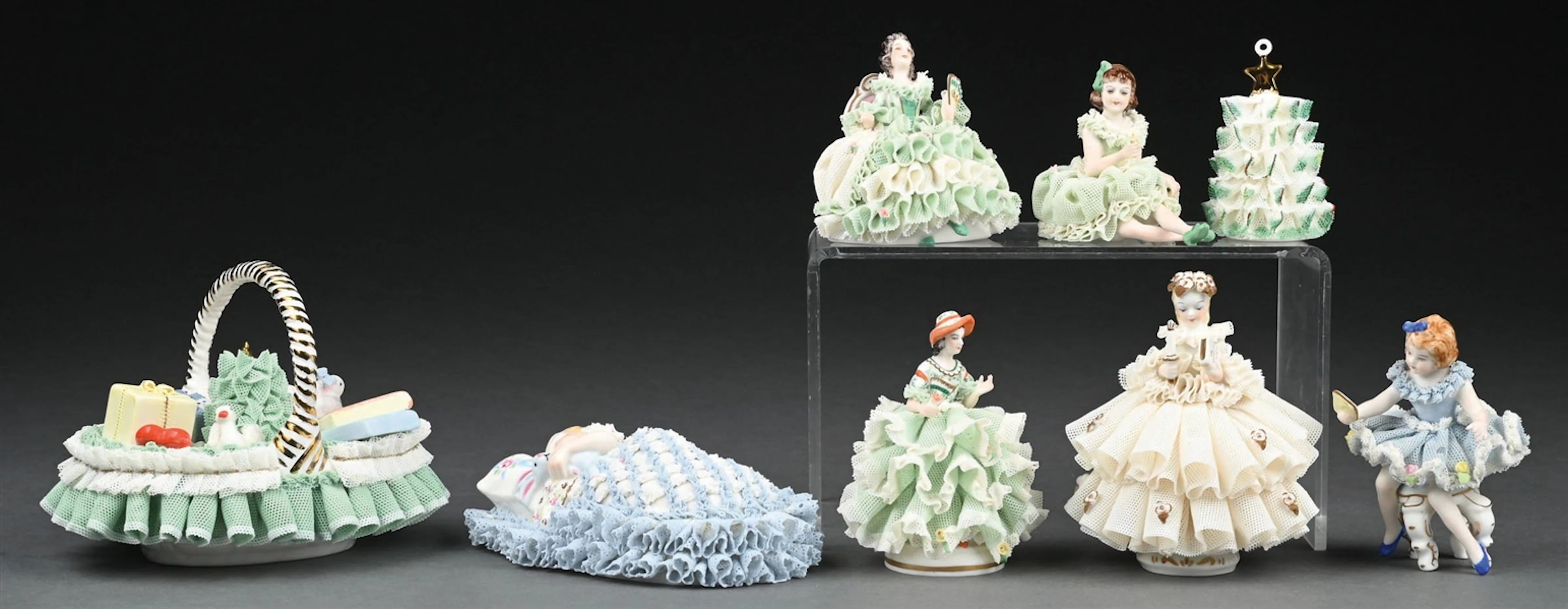 LOT OF 8: MULLER VOLKSTEDT IRISH DRESDEN LACE CHILDREN TEAM PORCELAIN