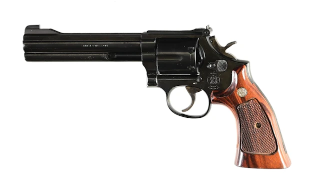 (M) SMITH & WESSON MODEL 586 DOUBLE ACTION REVOLVER.