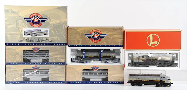 LOT OF 5: LIONEL CANADIAN PACIFIC LOCOMOTIVES & CARS