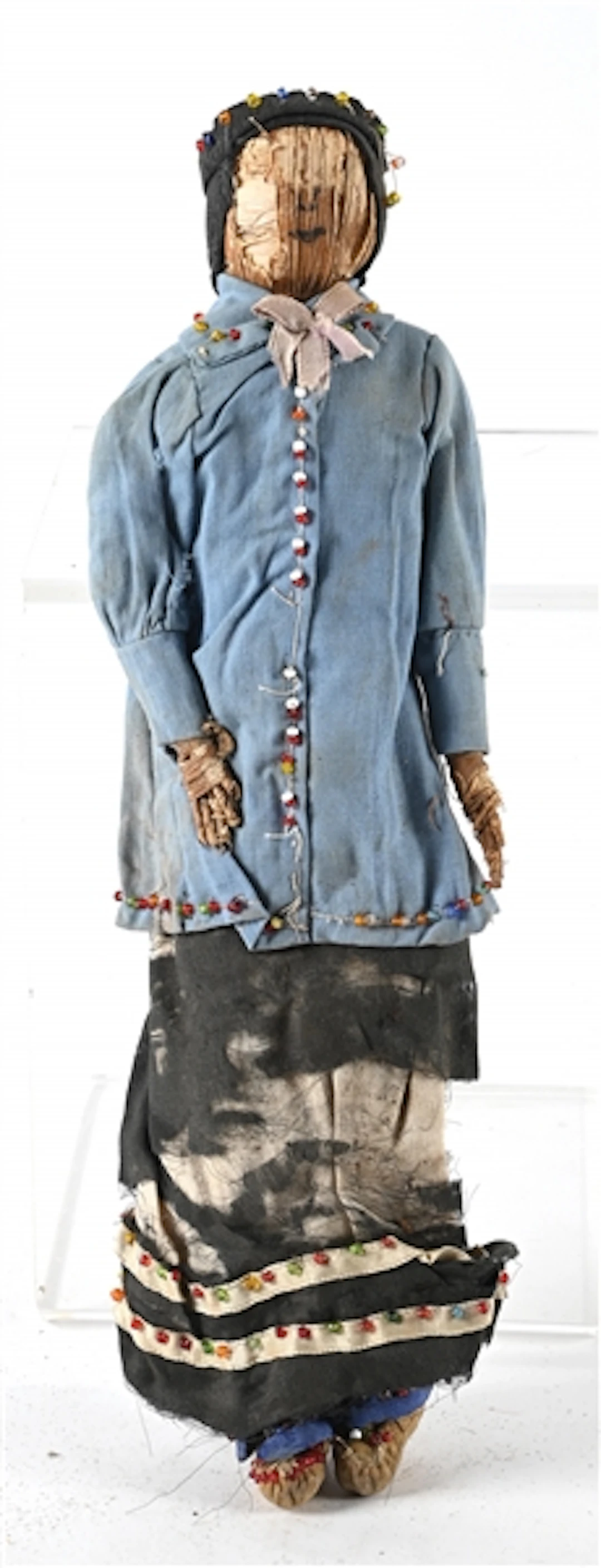 IROQUOIS CORN HUSK DOLL