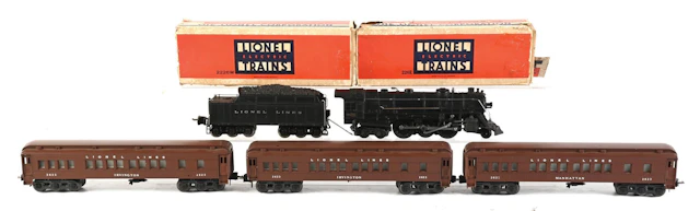 PRE-WAR LIONEL O-GA. NO. 226E STEAM LOCOMOTIVE PASSENGER SET