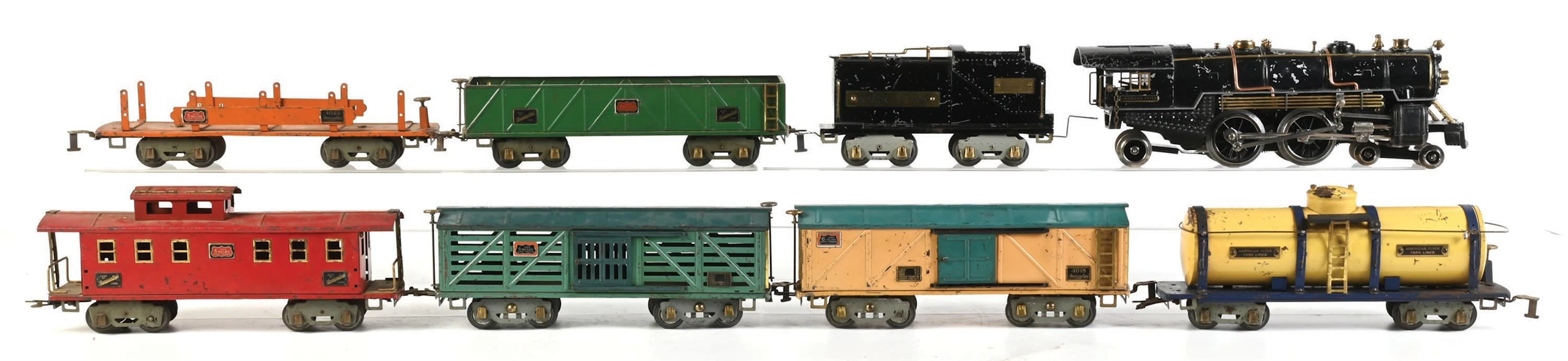 LOT OF 8: PRE-WAR AMERICAN FLYER STANDARD GA. STEAM LOCOMOTIVE AND FREIGHT CARS