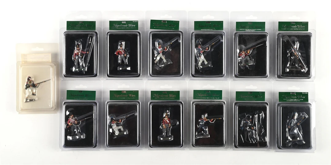 LOT OF 13: W. BRITAIN'S NAPOLEONIC FIGURES IN BLISTER PACKS