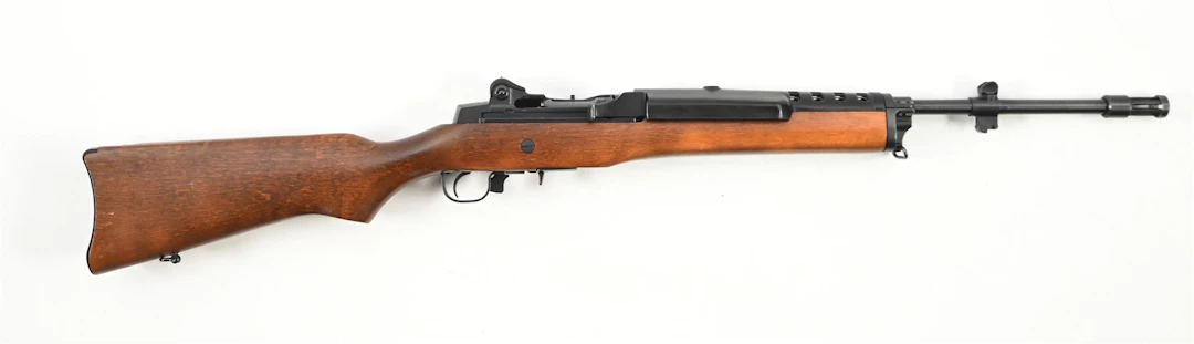 (M) RUGER MINI-14 SEMI-AUTOMATIC RIFLE.