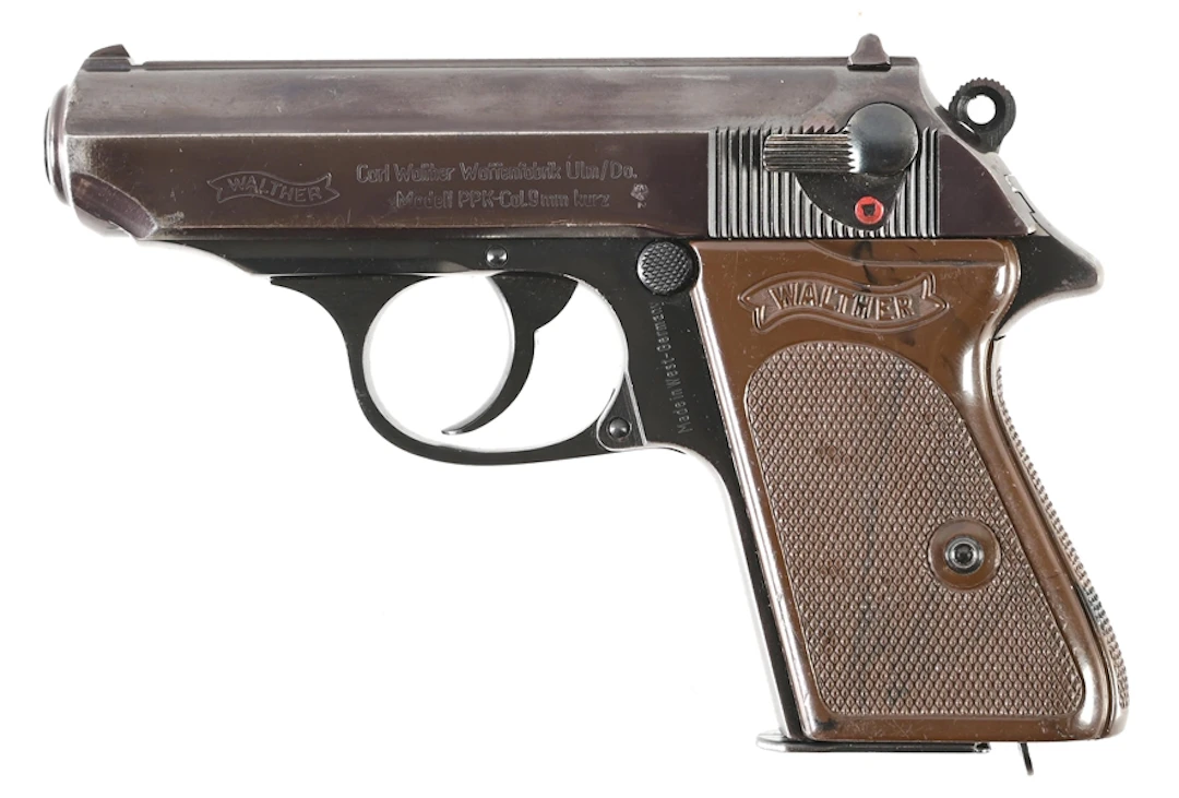 (C) WALTHER PPK SEMI-AUTOMATIC PISTOL.