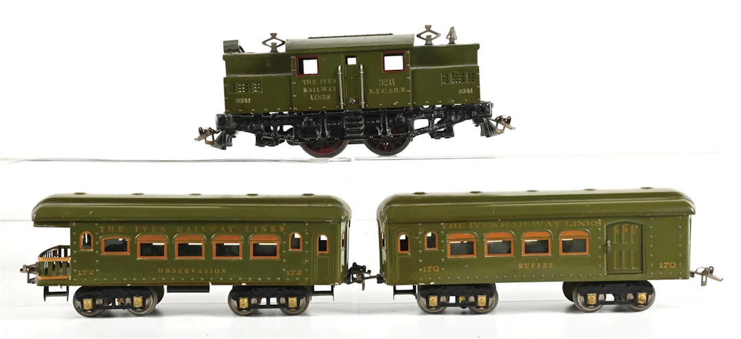 LOT OF 3: IVES STD-GA. 3241 PASSENGER SET