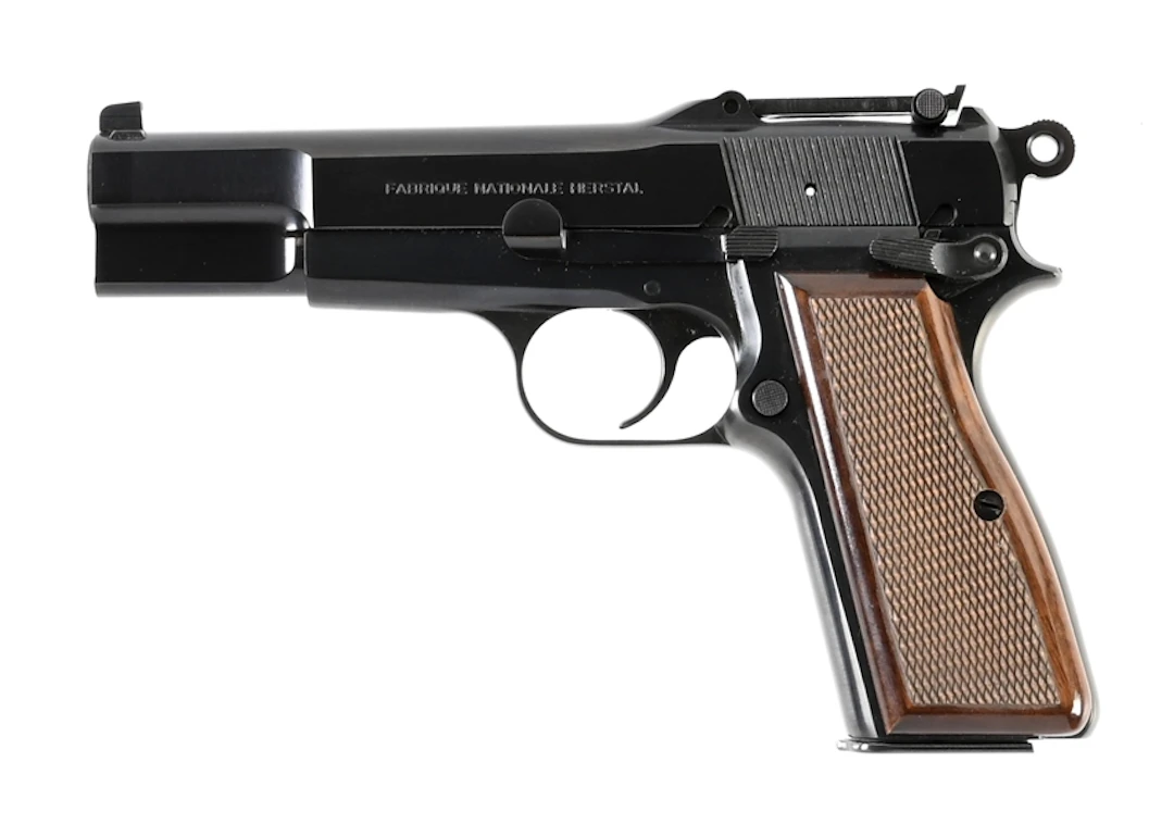 (M) FN BROWNING HI-POWER SEMI-AUTOMATIC PISTOL WITH TANGENT SIGHT AND CASE.