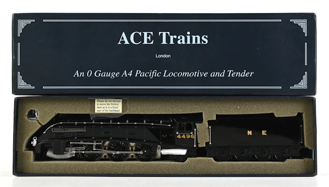 ACE O-GA. DWIGHT D. EISENHOWER A4 NO. 4496 PACIFIC LOCOMOTIVE AND TENDER SET