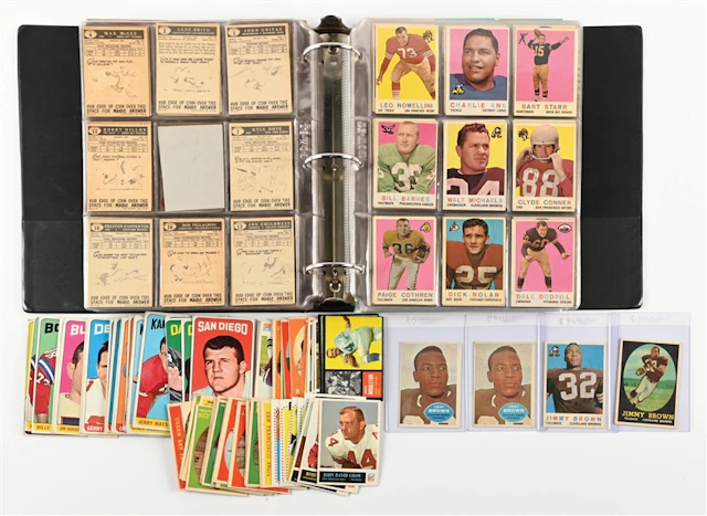 1950S-1960S FOOTBALL STARS & COMMONS