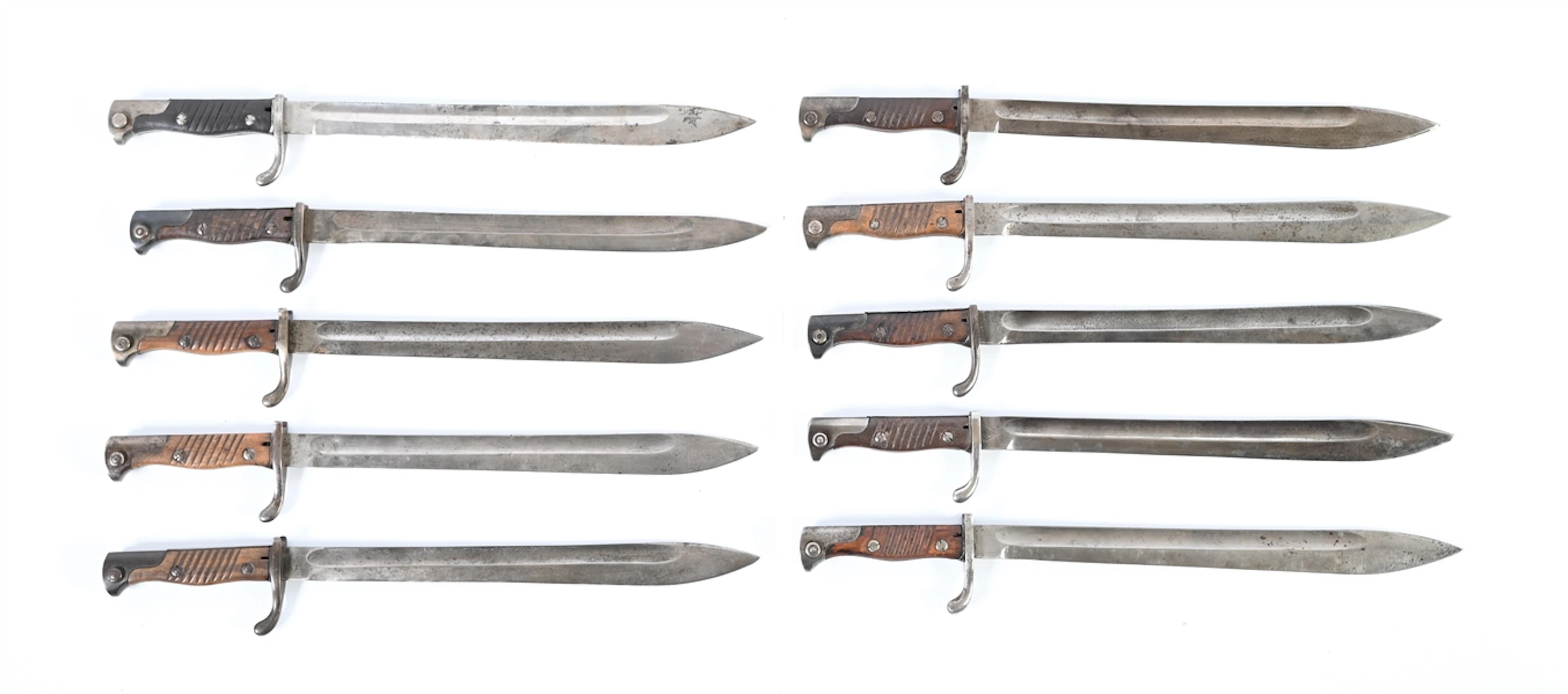 LOT OF 10: IMPERIAL GERMAN M98/05 BAYONETS.