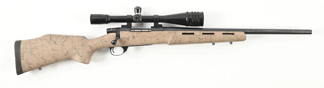 (M) WEATHERBY VANGUARD VARMINT SPECIAL SUB-MOA .204 BOLT ACTION RIFLE.