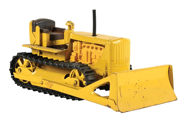 DOEPKE PRESSED STEEL CATERPILLAR D6 BULLDOZER