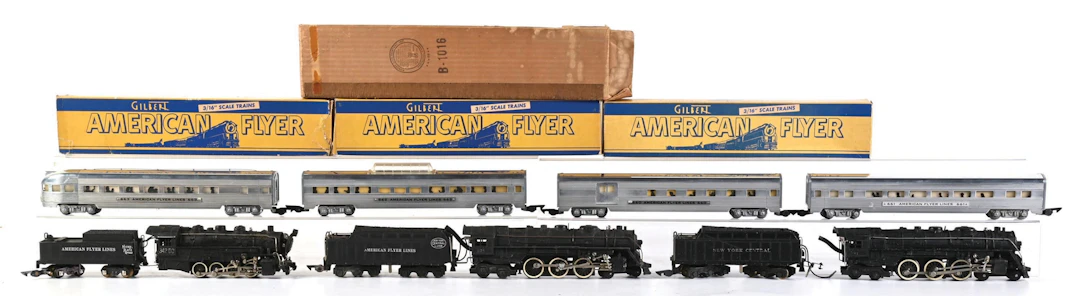 LOT OF 7: AMERICAN FLYER S-GA. LOCOMOTIVES & PASSENGER CARS IN BOXES
