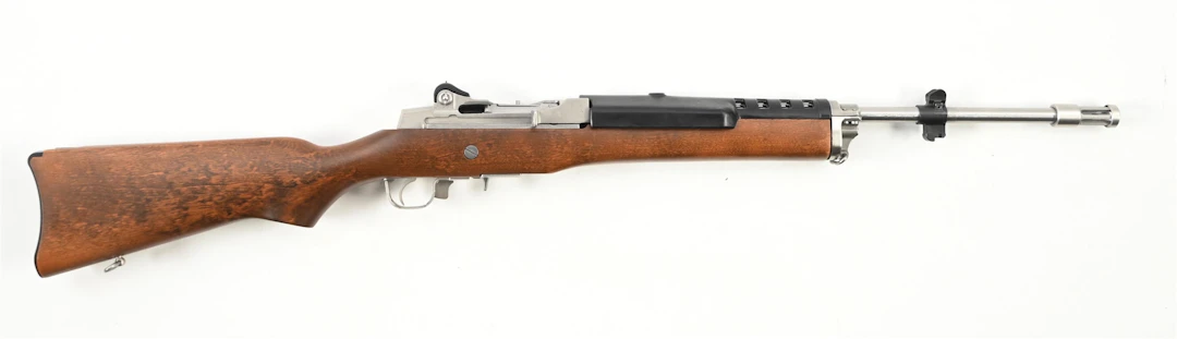 (M) STAINLESS RUGER MINI-14 SEMI-AUTOMATIC RIFLE.